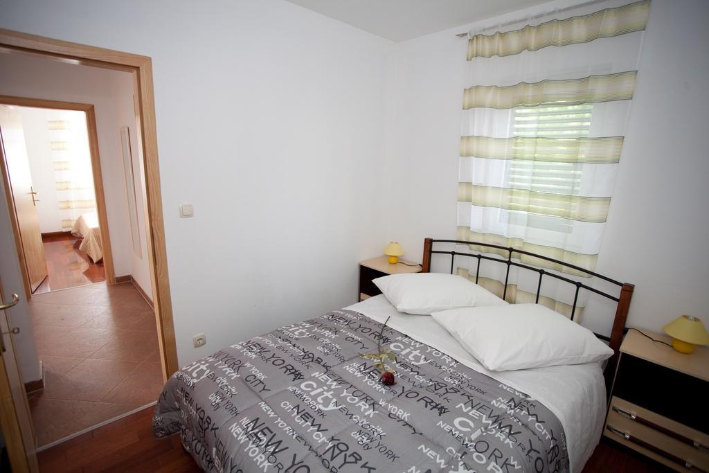 Apartments Svjetlana Trogir Phòng bức ảnh
