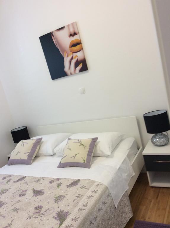 Apartments Svjetlana Trogir Ngoại thất bức ảnh