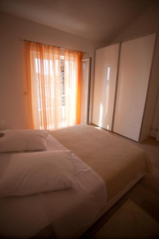 Apartments Svjetlana Trogir Phòng bức ảnh